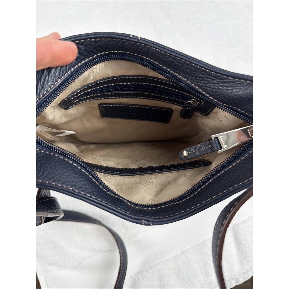 Tignanello Navy Pebbled Leather Crossbody Handbag Shoulder Bag Multiple Pockets - Picture 7 of 11